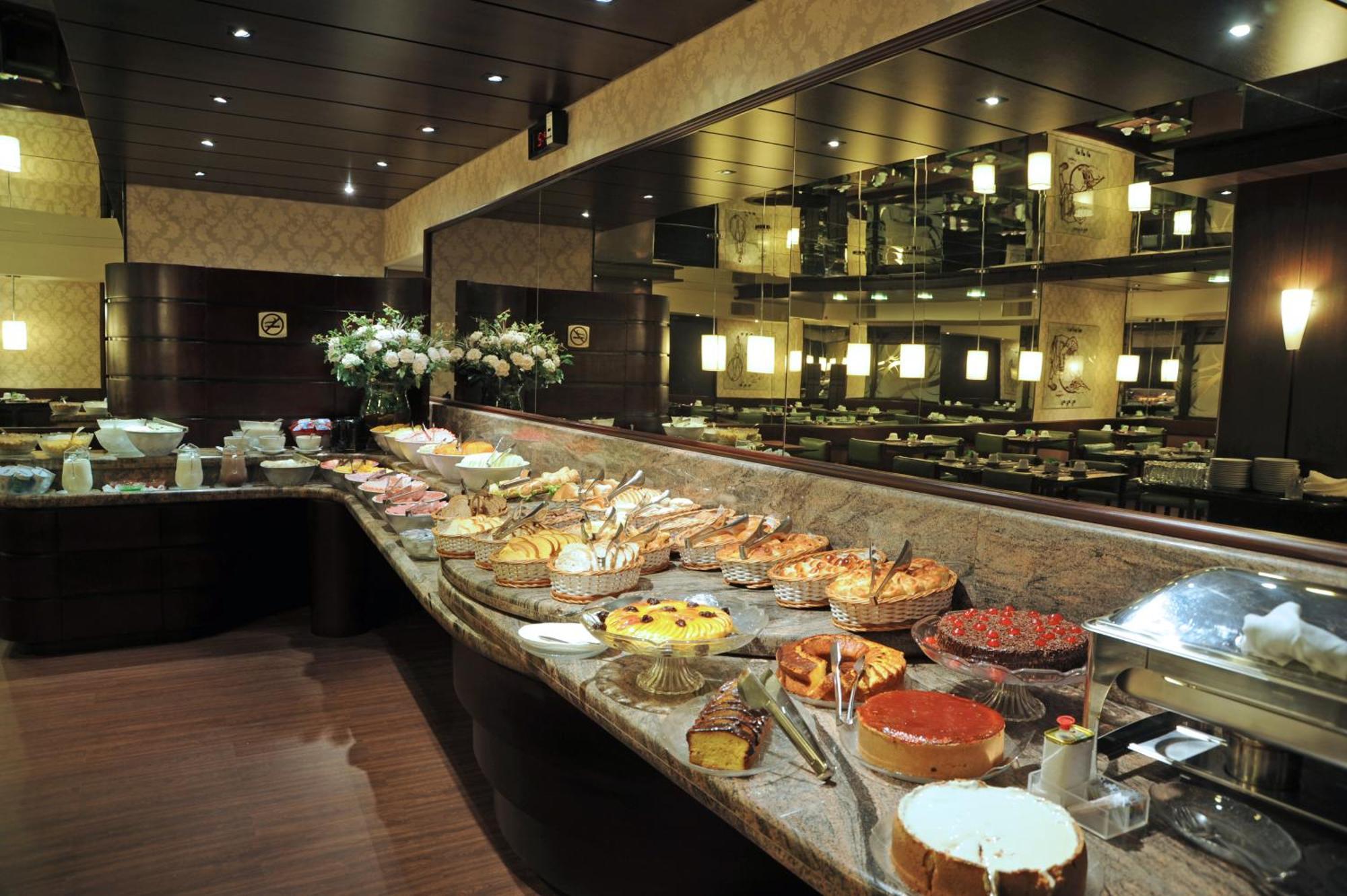 Bourbon Business Hotel