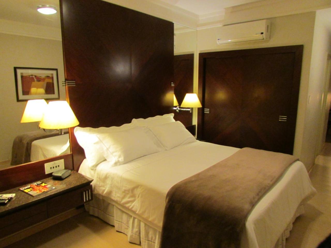 Bourbon Business Hotel 4*